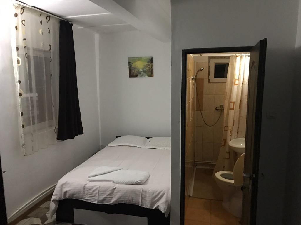 Pensiunea Marcello Iasi Exterior foto