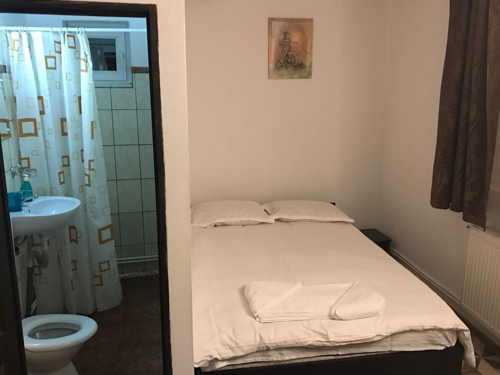 Pensiunea Marcello Iasi Exterior foto