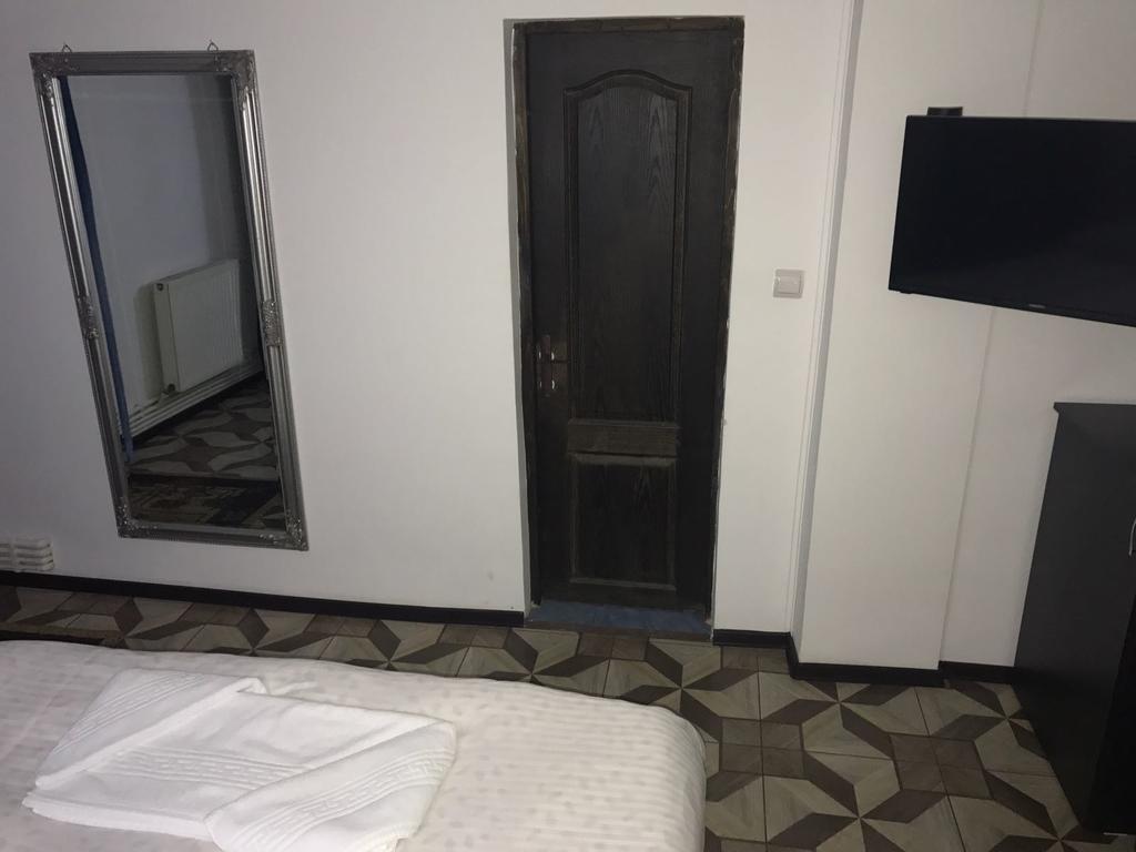 Pensiunea Marcello Iasi Exterior foto