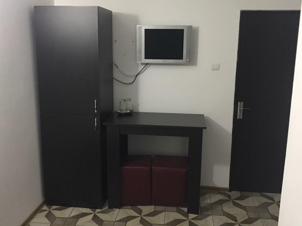 Pensiunea Marcello Iasi Exterior foto